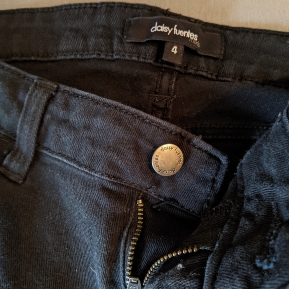 🌞 $6 Add-On 🌞 Black Skinny Jeans - Picture 2 of 3